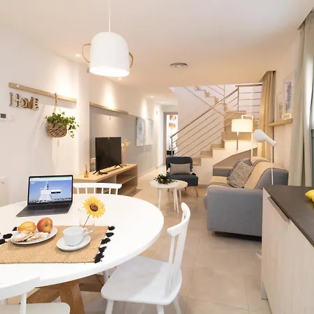 Calafell Home Apartments *